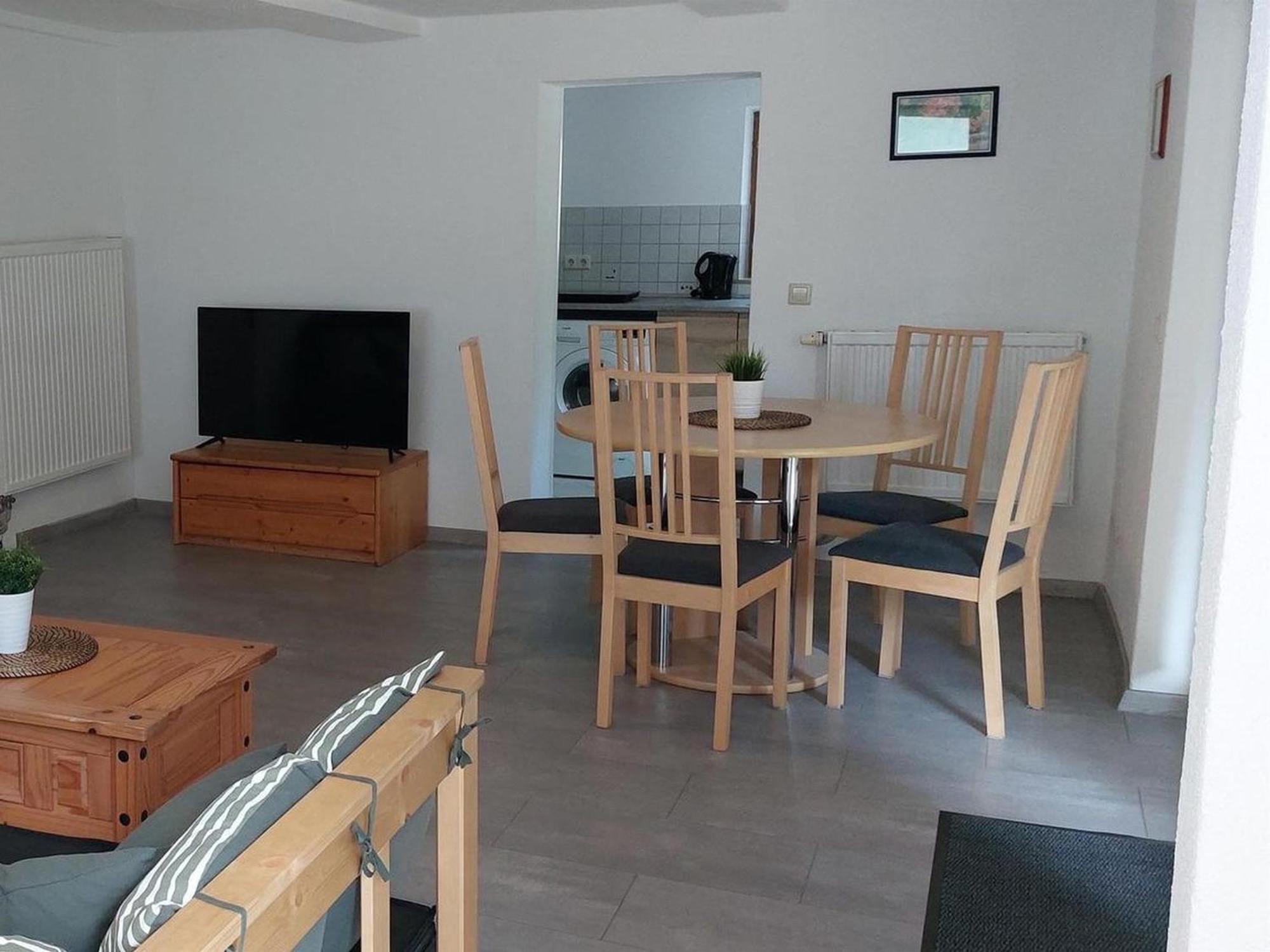 Ferienwohnung, Offenes Apartment Bad Waldsee Luaran gambar