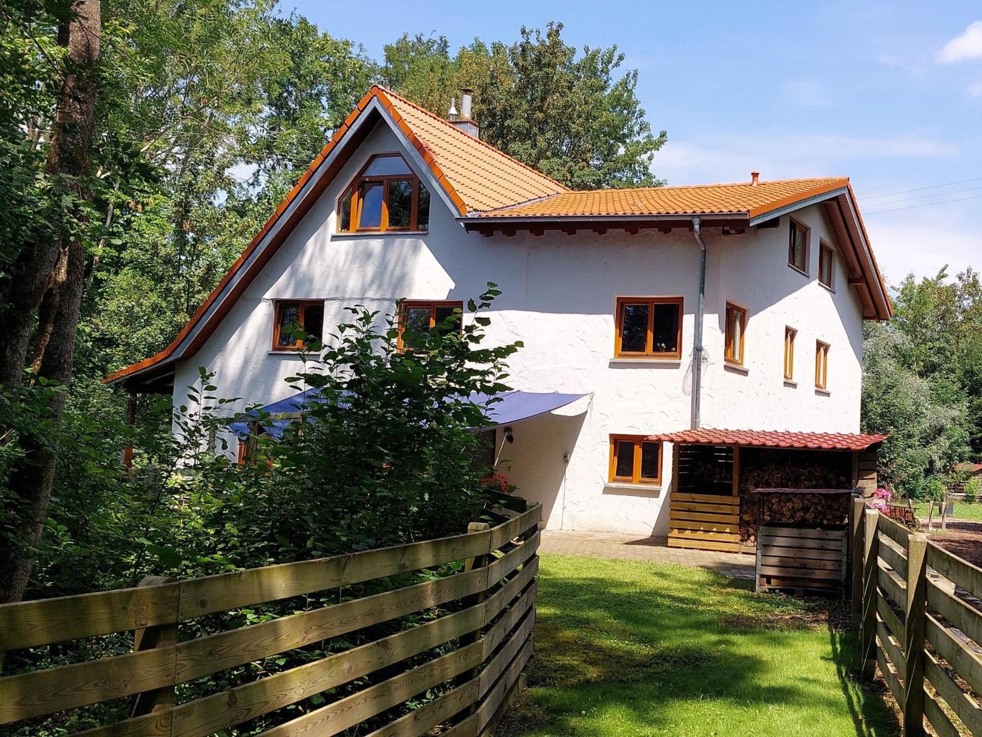 Ferienwohnung, Offenes Apartment Bad Waldsee Luaran gambar